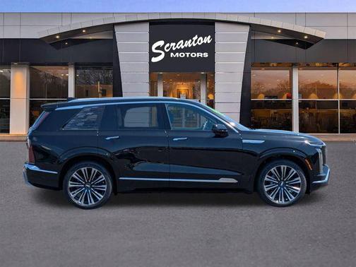 2026 Cadillac VISTIQ Premium Luxury