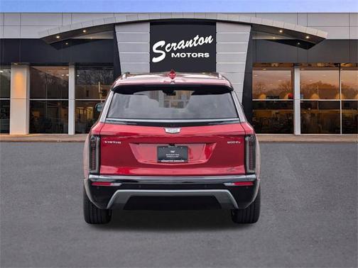 2026 Cadillac VISTIQ Sport