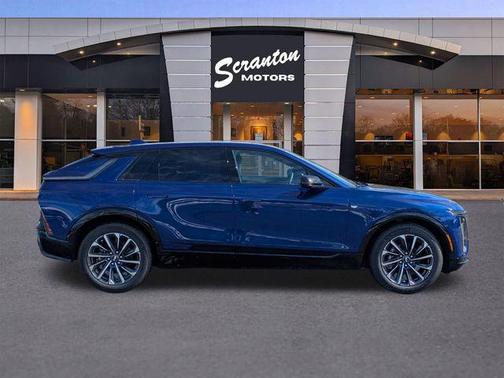 2025 Cadillac LYRIQ Sport w/1SF