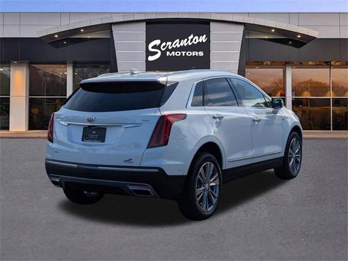 2025 Cadillac XT5 Premium Luxury