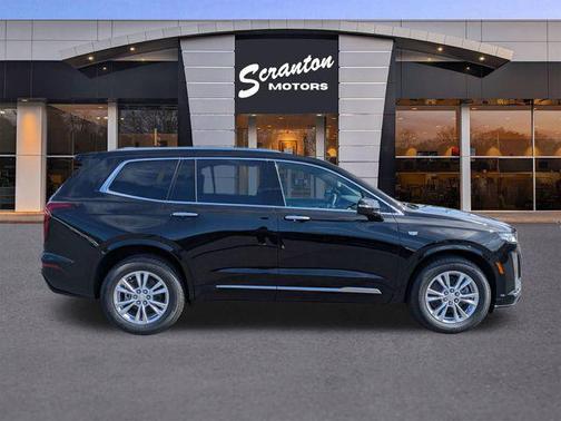 2025 Cadillac XT6 Luxury AWD