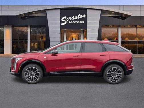2025 Cadillac OPTIQ Sport 1 AWD