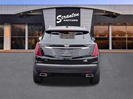 2025 Cadillac XT5 Luxury