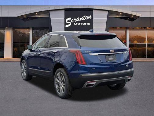 2025 Cadillac XT5 Premium Luxury