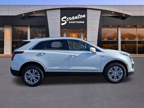 2025 Cadillac XT5 Luxury