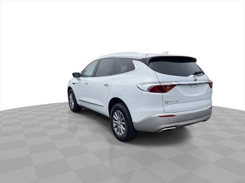 2022 Buick Enclave AWD Essence