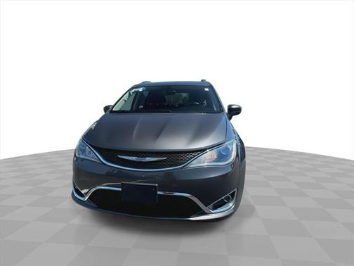 2018 Chrysler Pacifica Touring-L Plus