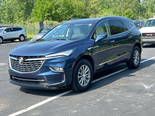 2022 Buick Enclave AWD Essence