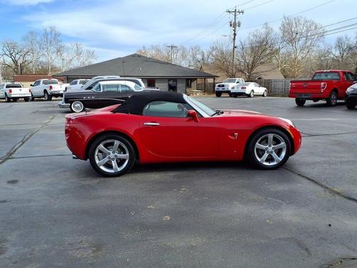 2007 Pontiac Solstice Base 2dr Convertible