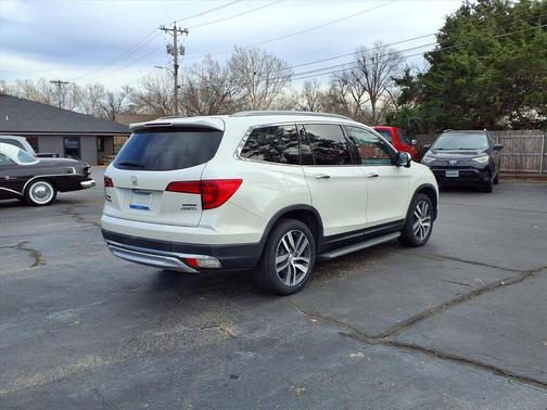 2017 Honda Pilot Touring