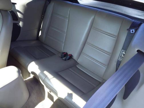 2002 Ford Mustang Deluxe
