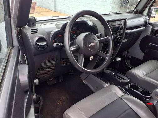 Silver 2008 Jeep Wrangler X