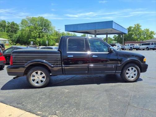 2002 Lincoln Blackwood Base 4dr Crew Cab SB 2WD