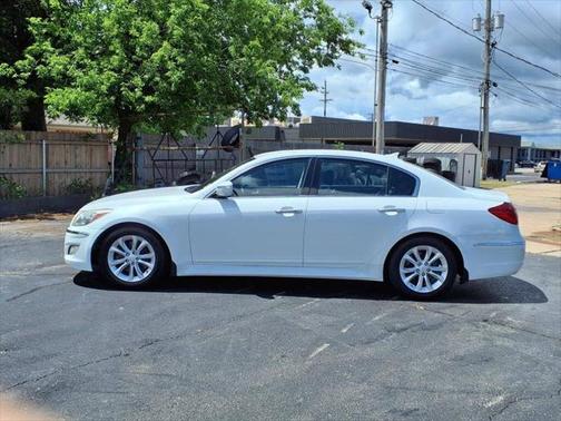 2013 Hyundai Genesis 3.8