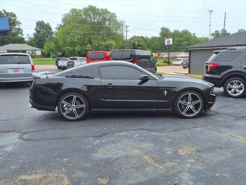 2011 Ford Mustang V6 Premium