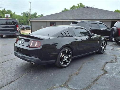 2011 Ford Mustang V6 Premium