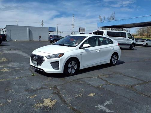 2020 Hyundai IONIQ Hybrid Blue
