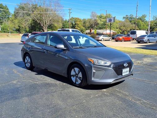 2019 Hyundai IONIQ Hybrid Blue