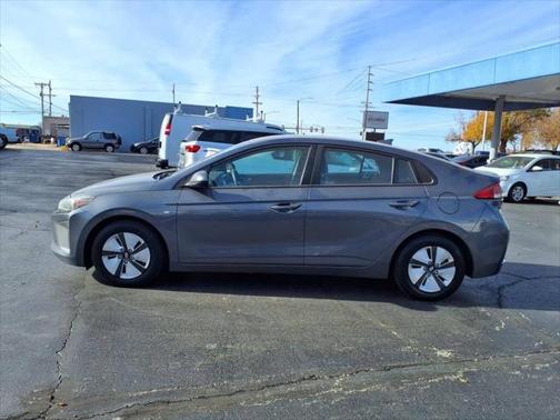 2019 Hyundai IONIQ Hybrid Blue