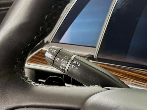 2024 Cadillac Escalade ESV Premium Luxury