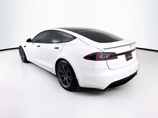 2021 Tesla Model S Plaid