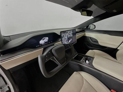 2021 Tesla Model S Plaid