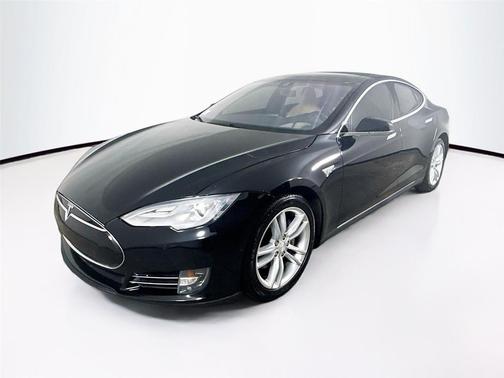 Black 2015 Tesla Model S 85D