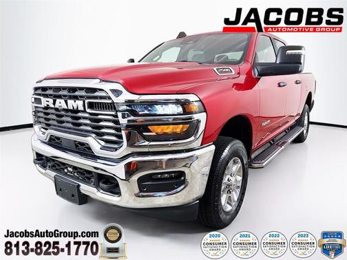 Molten Red Pearlcoat 2026 RAM 2500 Big Horn Crew Cab 4x4 6'4' Box