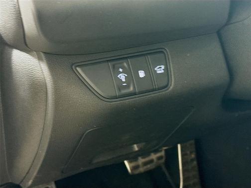 2025 Genesis G70 3.3T AWD Sport Advanced