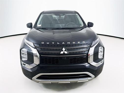 2022 Mitsubishi Outlander SE 2.5 2WD