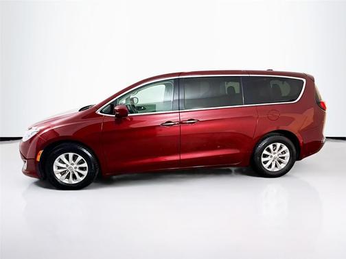 2018 Chrysler Pacifica Touring Plus