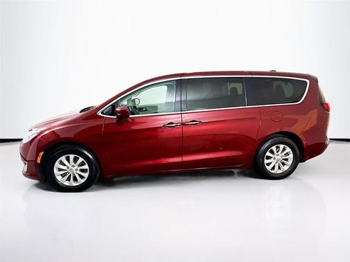 2018 Chrysler Pacifica Touring Plus
