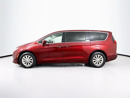 2018 Chrysler Pacifica Touring Plus