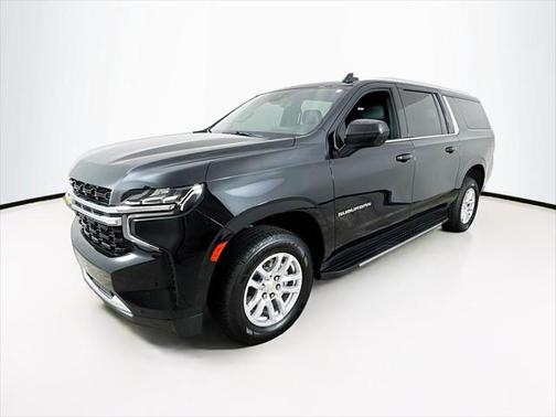 2023 Chevrolet Suburban LS