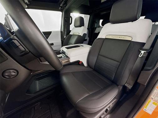 2024 GMC HUMMER EV SUV 2X