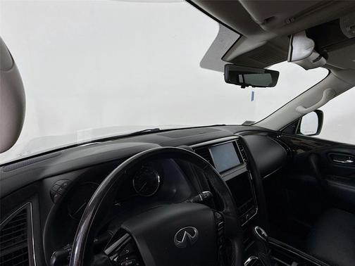 2021 INFINITI QX80 Luxe