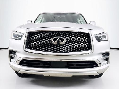 2021 INFINITI QX80 Luxe