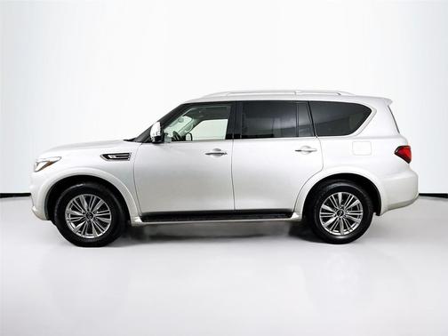 2021 INFINITI QX80 Luxe