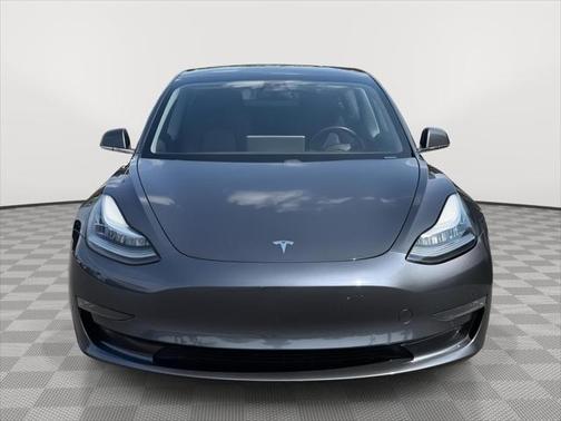 2019 Tesla Model 3 Mid Range