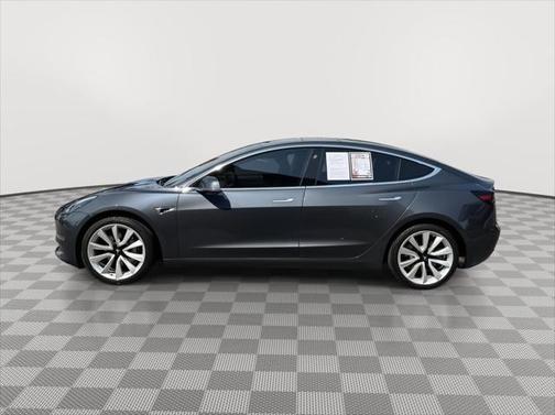 2019 Tesla Model 3 Mid Range