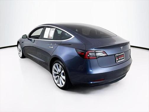 2019 Tesla Model 3 Mid Range