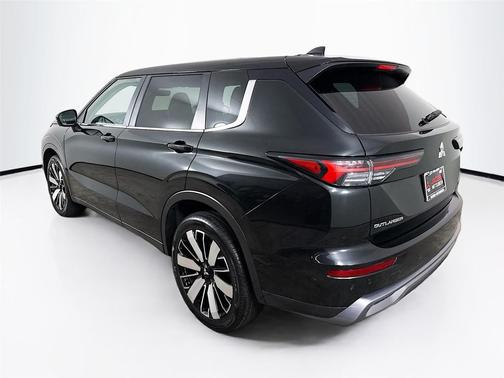 2025 Mitsubishi Outlander SE 2.5 2WD