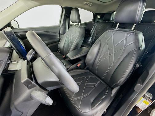 2022 Ford Mustang Mach-E California Route 1