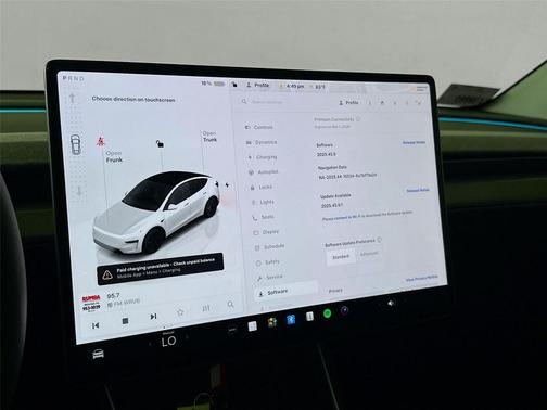 2026 Tesla Model Y Premium Rear-Wheel Drive