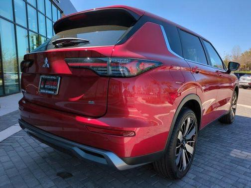 2025 Mitsubishi Outlander SE 2.5 2WD