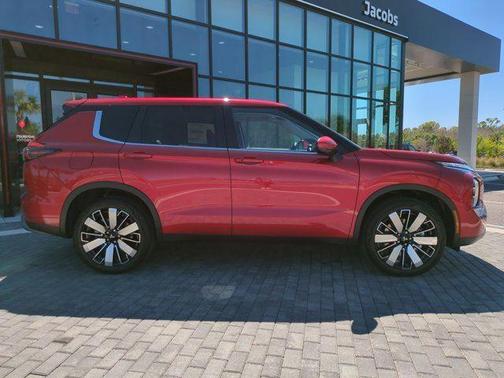 2025 Mitsubishi Outlander SE 2.5 2WD