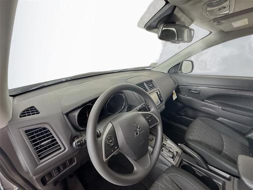 2025 Mitsubishi Outlander Sport 2.0 ES