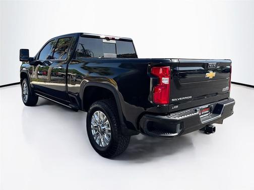2022 Chevrolet Silverado 3500 High Country