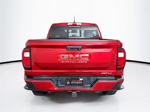 2023 GMC Canyon AT4