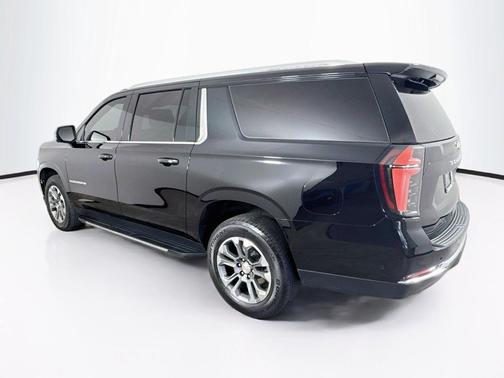 Black 2025 Chevrolet Suburban LT